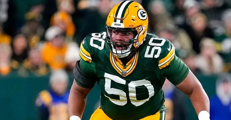 Packers sign key offensive lineman to a four-year extension