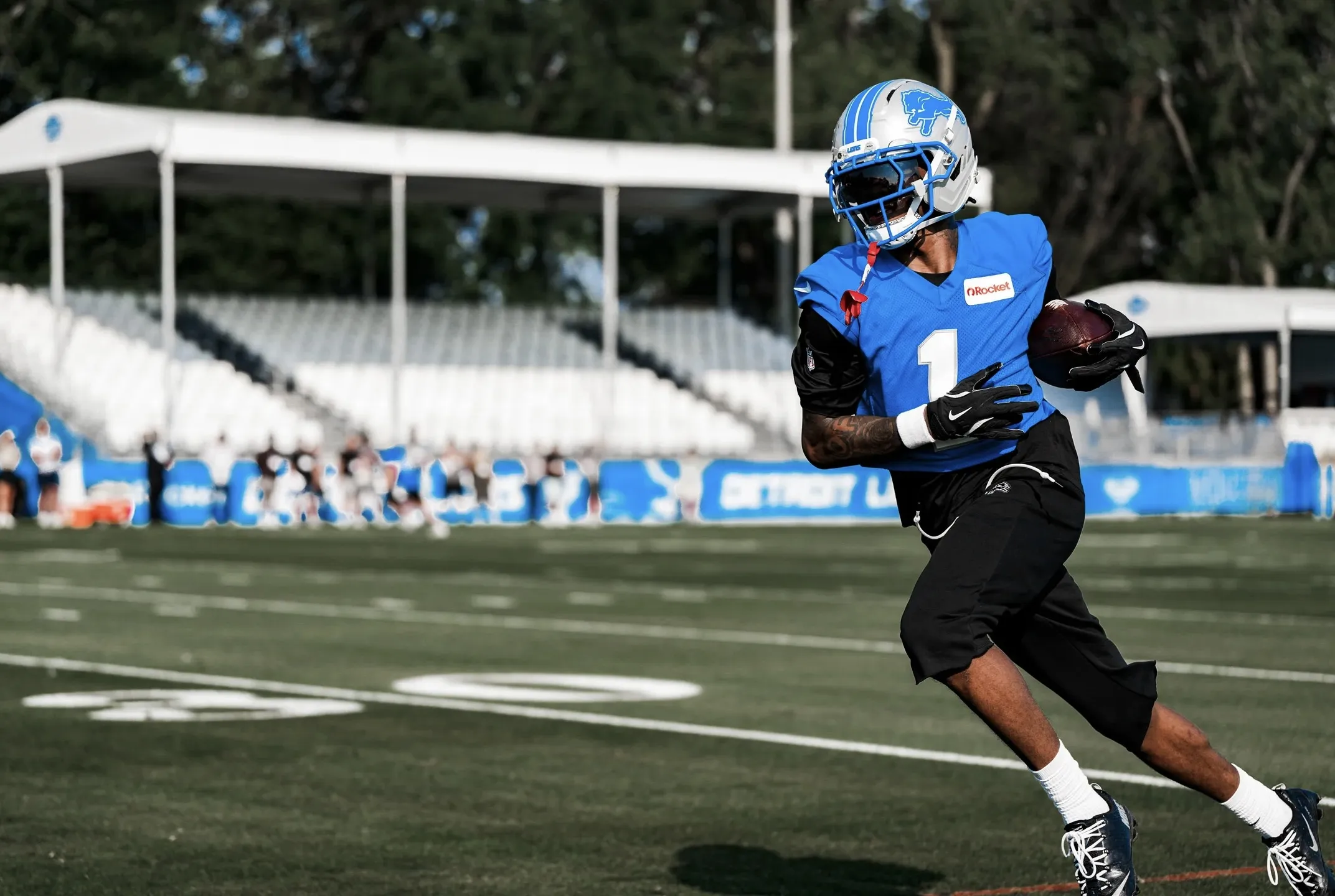 Jameson Williams sends early training camp message with future up in the air Jameson Williams sends early training camp message with future up in the air