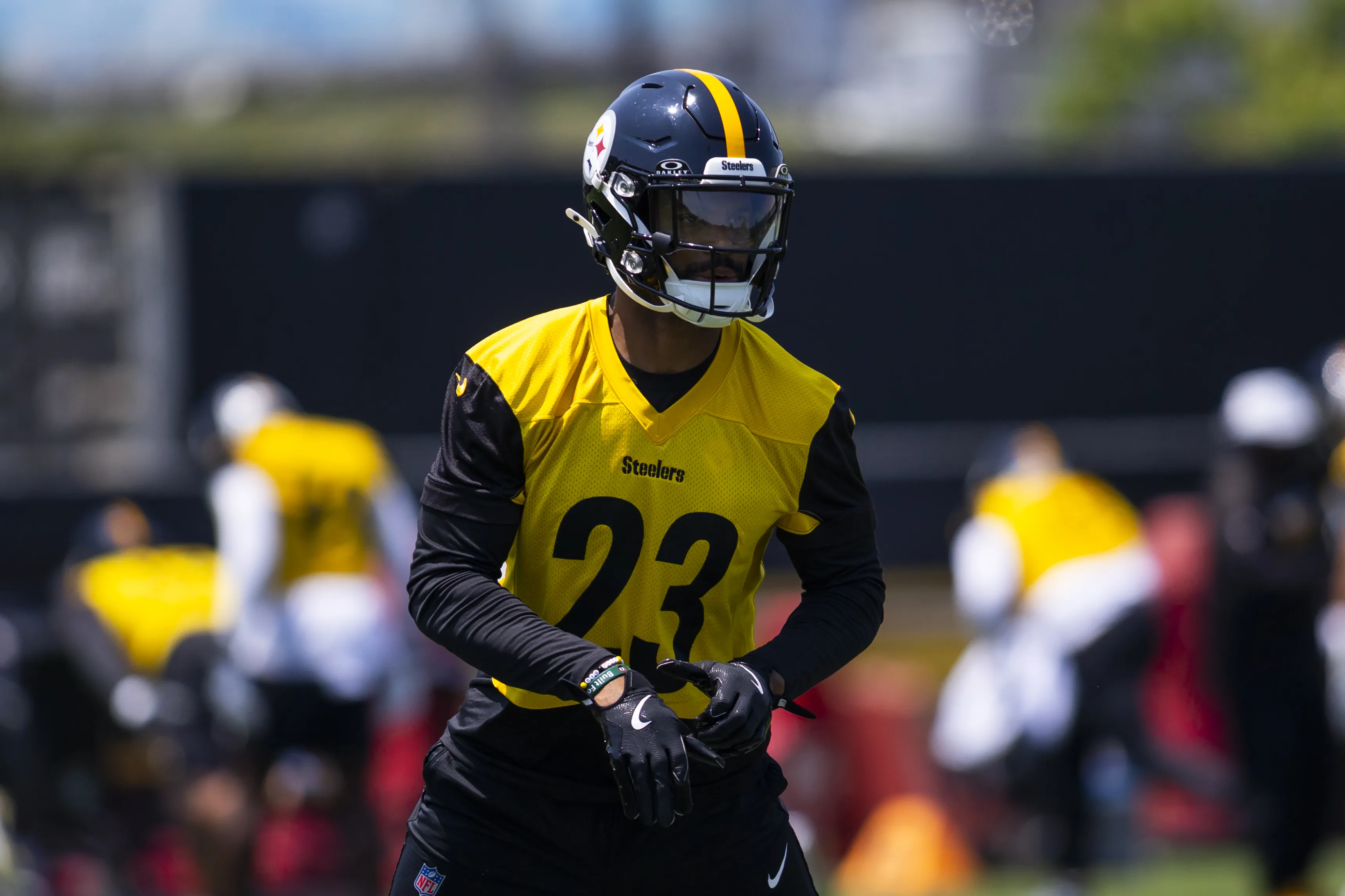 Darius Slay Jr. Shares Insight on Steelers’ Blockbuster Jalen Ramsey Acquisition