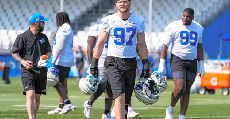 Aidan Hutchinson explains why Dan Campbell had to dial back the Lions' practice multiple times on Tuesday