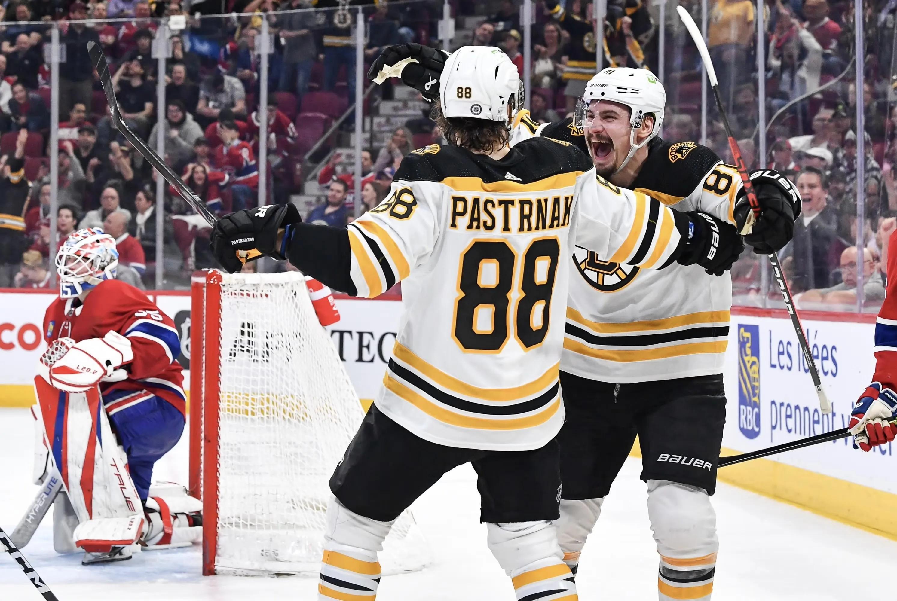 Bruins' offseason strategy built a team that screams "wild card hopeful" at best
