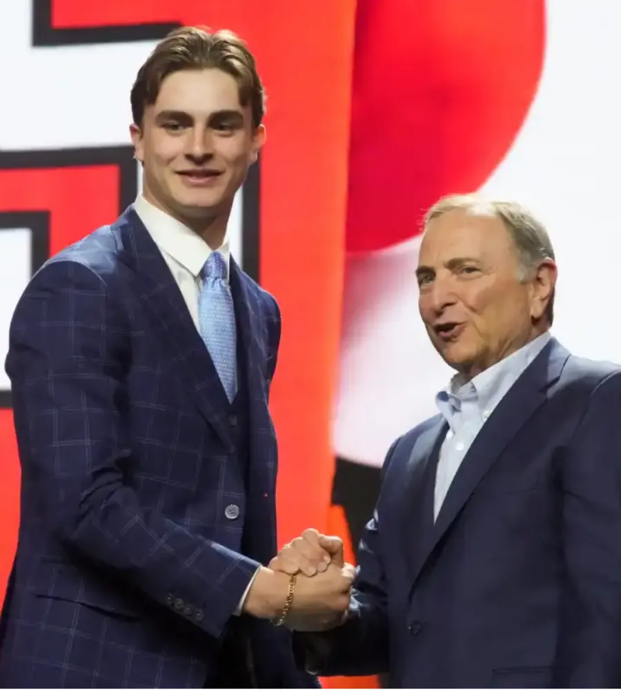 Why Flyers prospect Porter Martone playing at Michigan State is a win for all parties