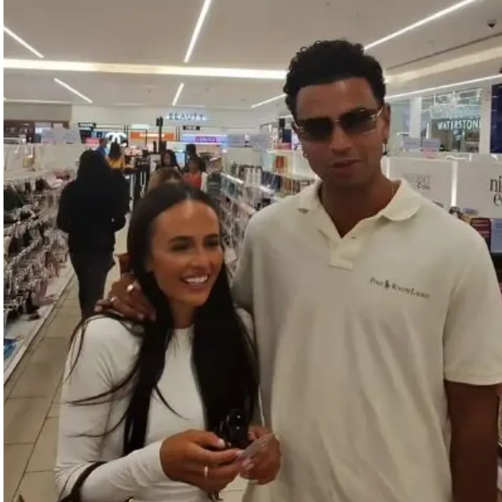 “They’ll put people together” – Love Island’s controversial star Harrison Solomon sparks fresh ‘fix’ storm after fan-recorded TikTok captures him spilling explosive behind-the-scenes secrets about manipulated villa drama -  suong