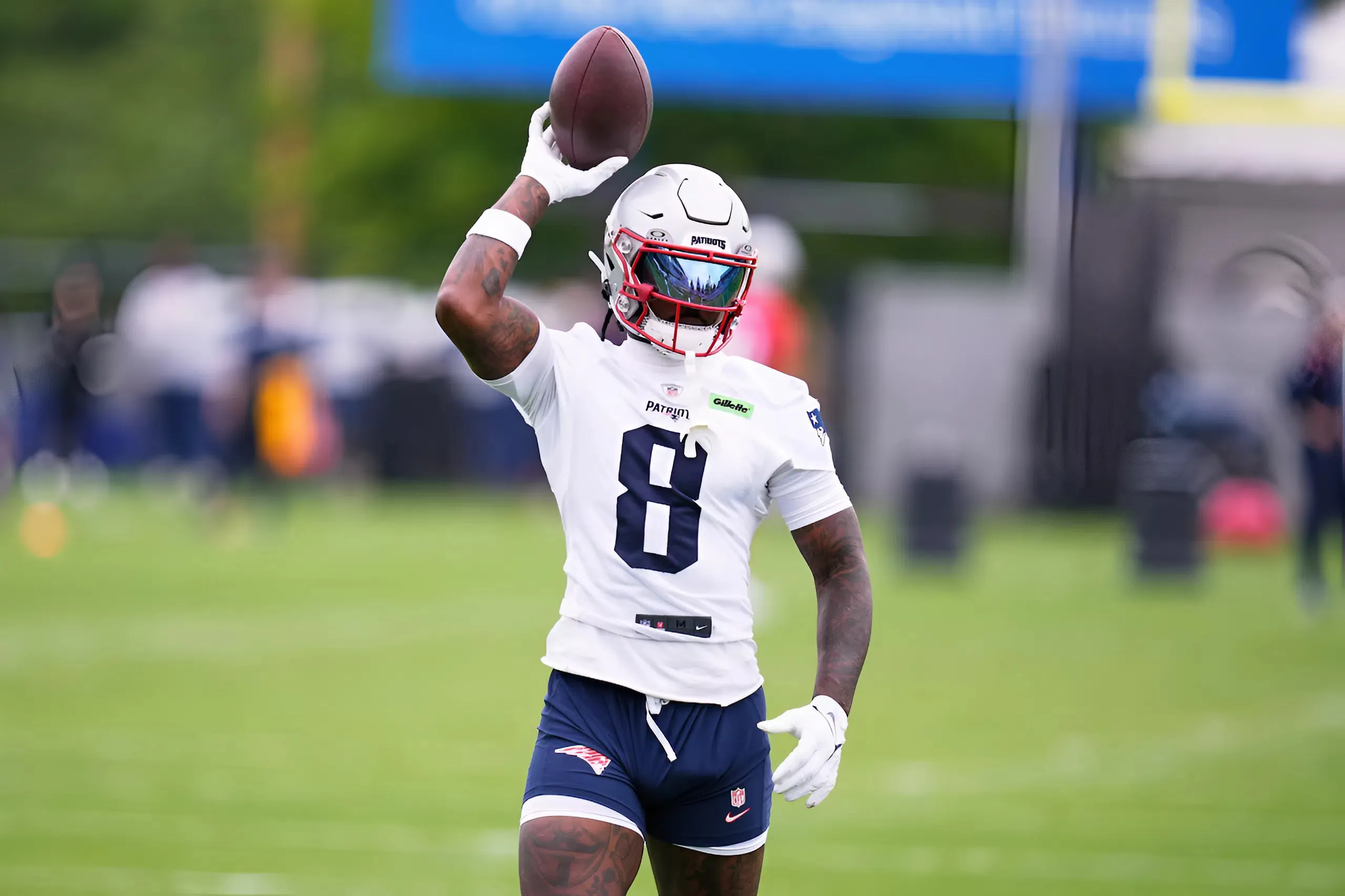 Patriots’ Mike Vrabel Addresses Stefon Diggs Injury ‘Limitations’