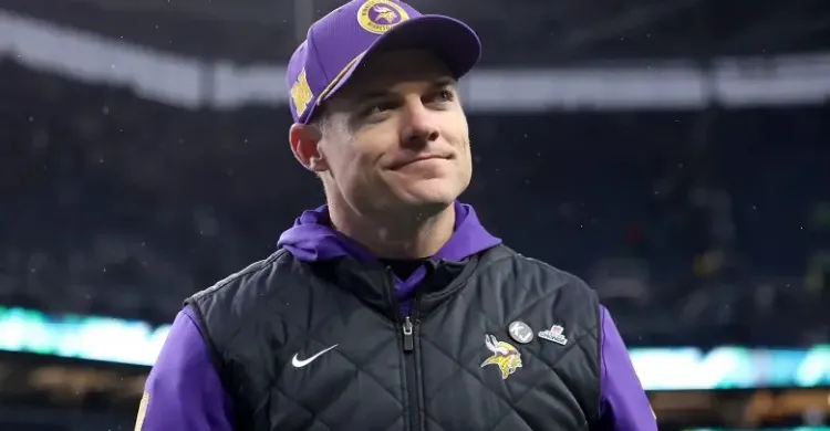 Vikings’ $200 Million Duo Get Encouraging News as Camp Begins Vikings’ $200 Million Duo Get Encouraging News as Camp Begins