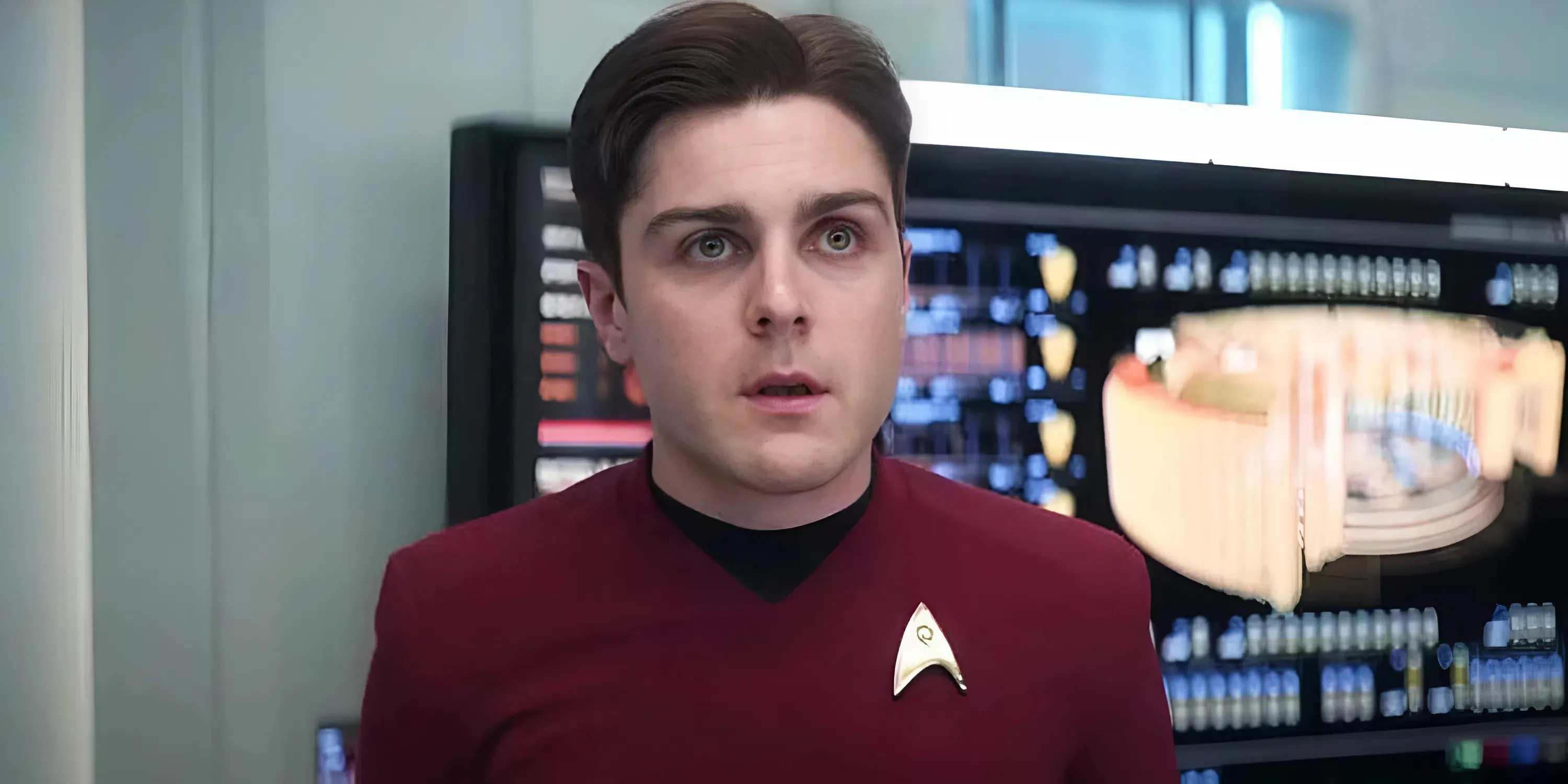 Star Trek: Strange New Worlds Actor Says Playing Scotty Is Easier Than Playing Spock