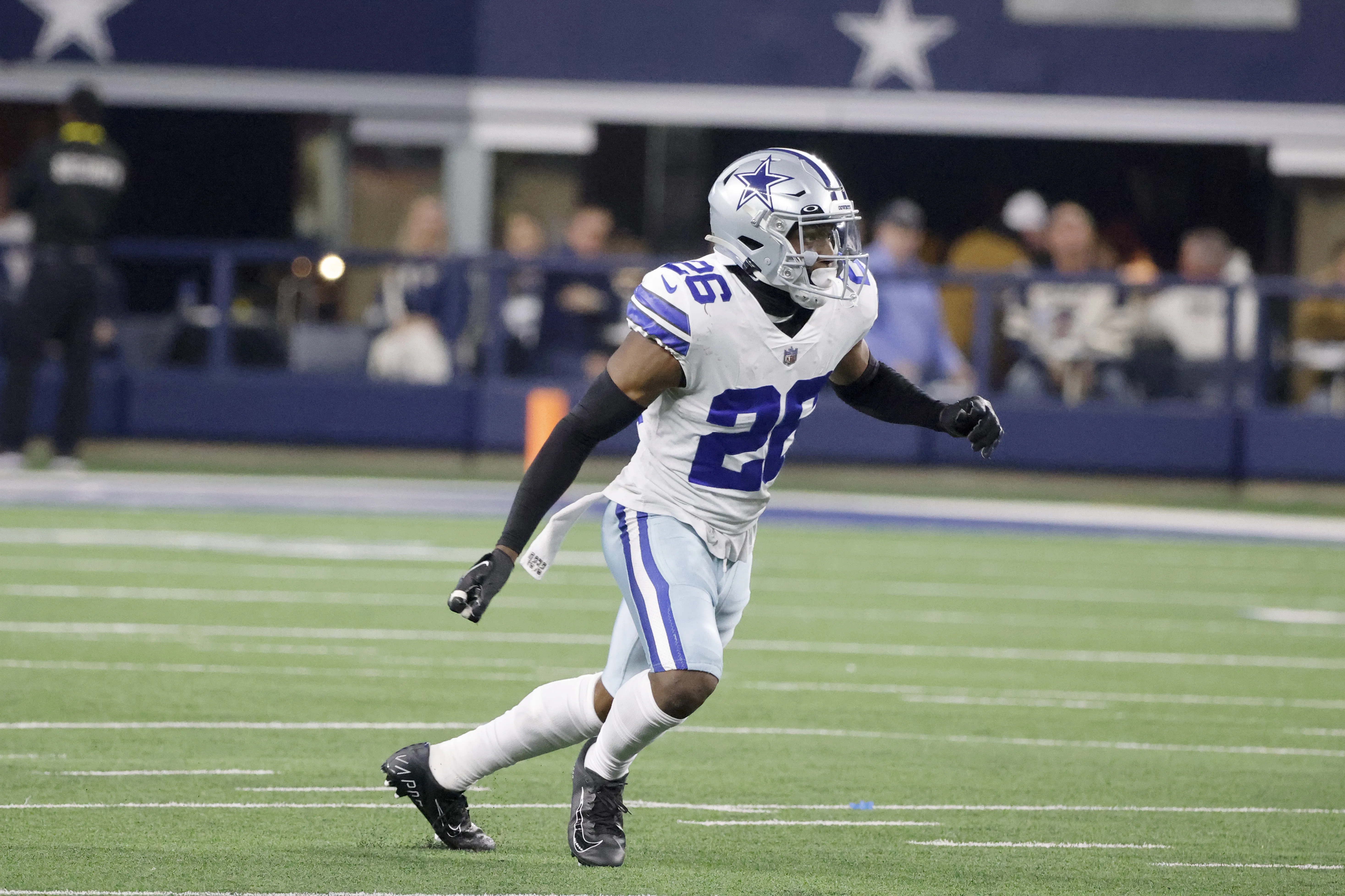 Cowboys' DaRon Bland Misses Practice For Lovely Reason But Dallas Should Still Sign This Free Agent Cornerback