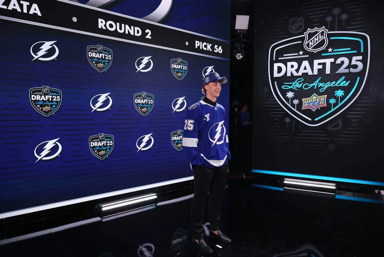 Tampa Bay Lightning Sign Top Draft Pick to Three-Year Entry Level Contract