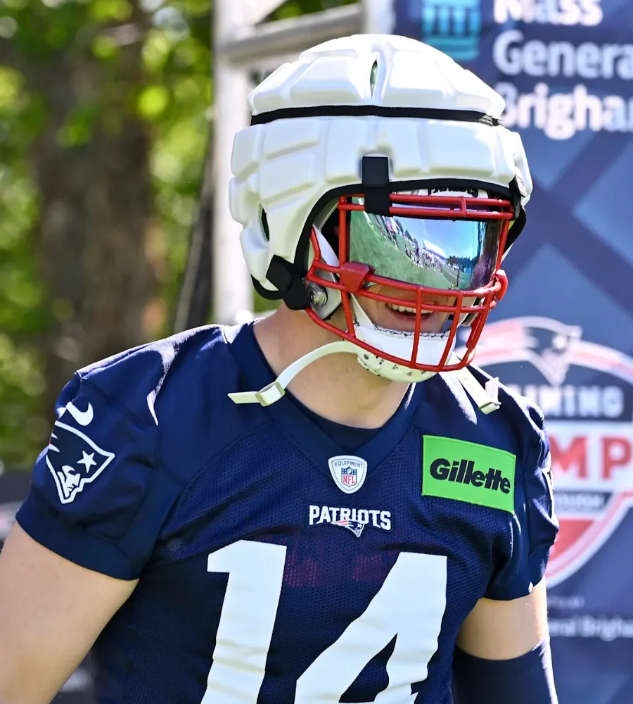 Spillane’s Battle Cry: ‘Effort & Finish’—Patriots’ Free-Agent Hero Declares War on 2025!