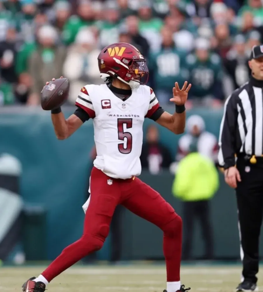Commanders' Jayden Daniels Reveals Why He's Bulked Up for 2025 Season