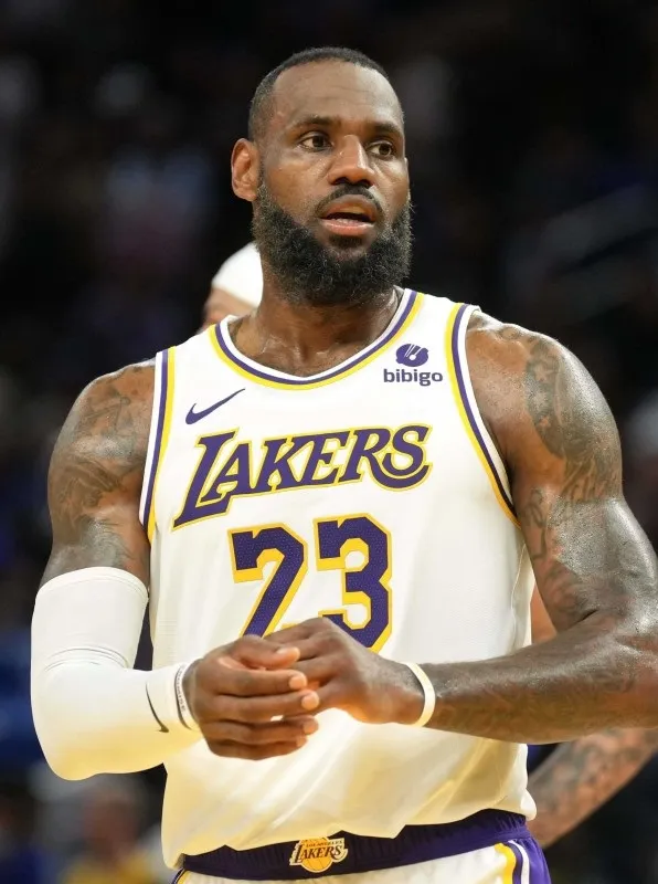 Lakers Executive Pushes Back on Latest Trade Rumors, It’s ‘Pretty Silly’