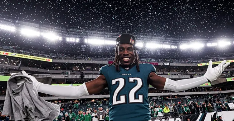 Eagles showing confidence boost in Sydney Brown, Kelee Ringo at start of training camp