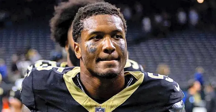 Commanders’ contentious signing stuns critics with electric camp debut