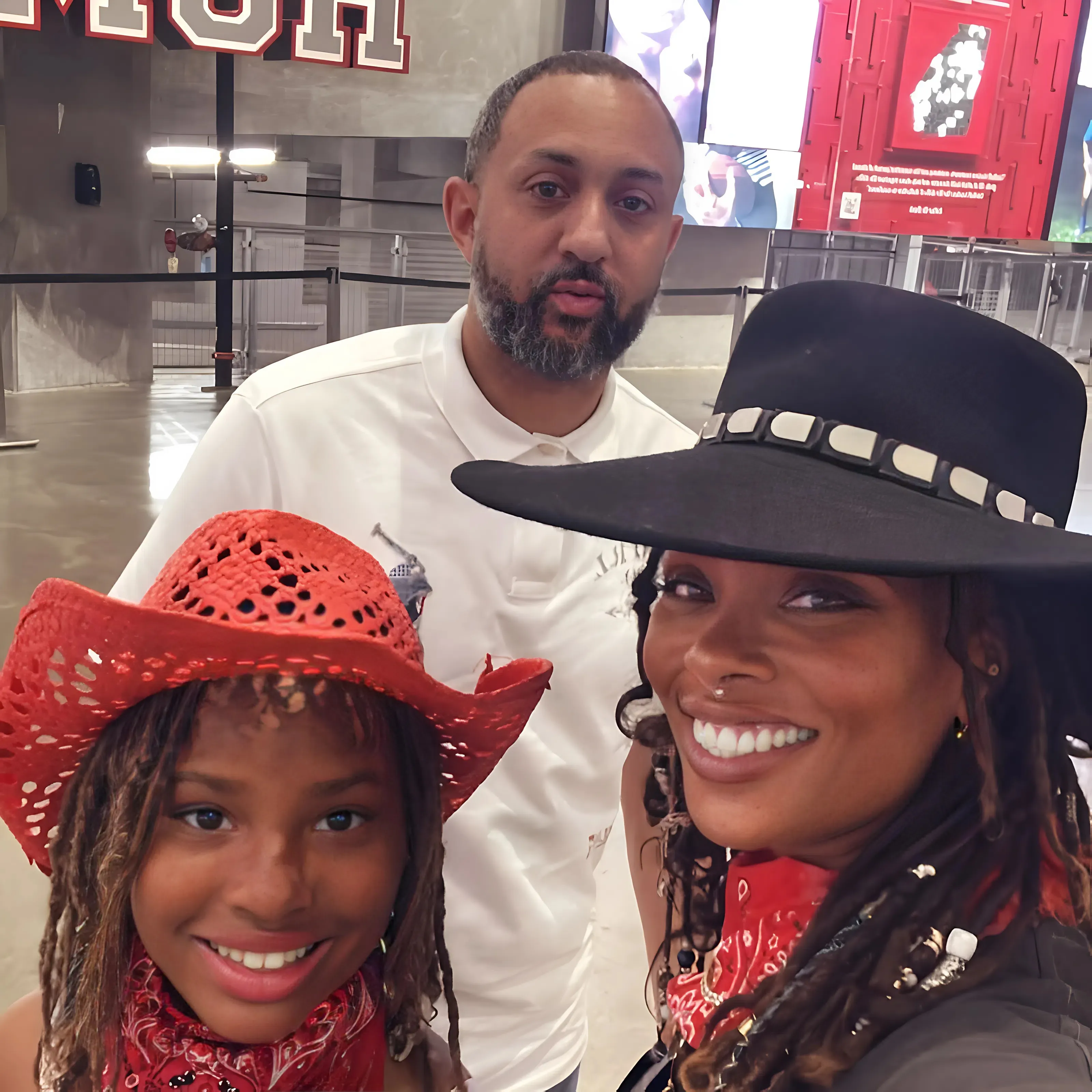 Eva Marcille Reunites With Her Ex-Husband, Michael Sterling: "Soft Launch"