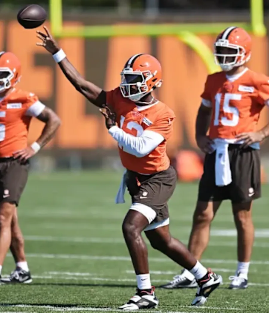 Browns coach Kevin Stefanski wants a decision 'sooner than later' as rookies Dillon Gabriel, Shedeur Sanders compete with vets at QB
