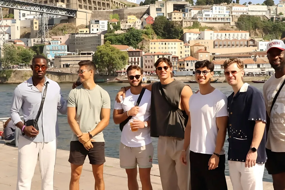 Dotun Olubeko, Sean McLaughlin & More ‘Bachelorette’ Season 20 Men Reunite in Portugal tram