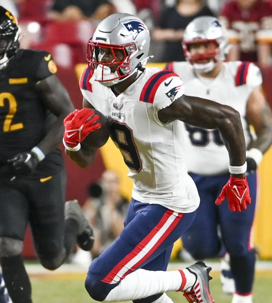 Former Patriots WR Signs With AFC Team
