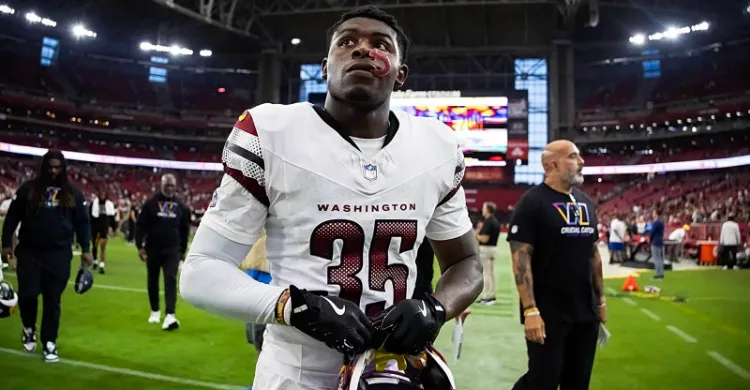 Commanders sign special teams standout to extension