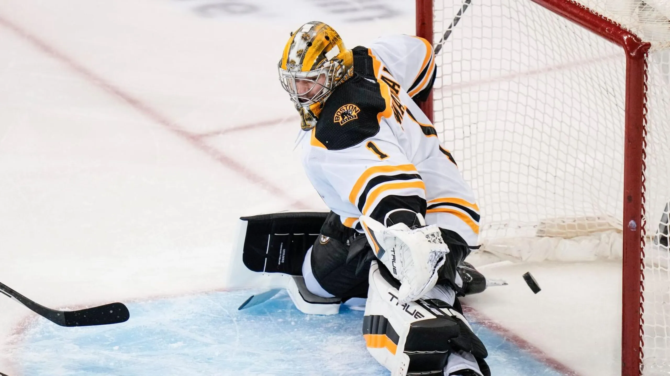 Bruins' Biggest X-Factor Is Absolutely Clear