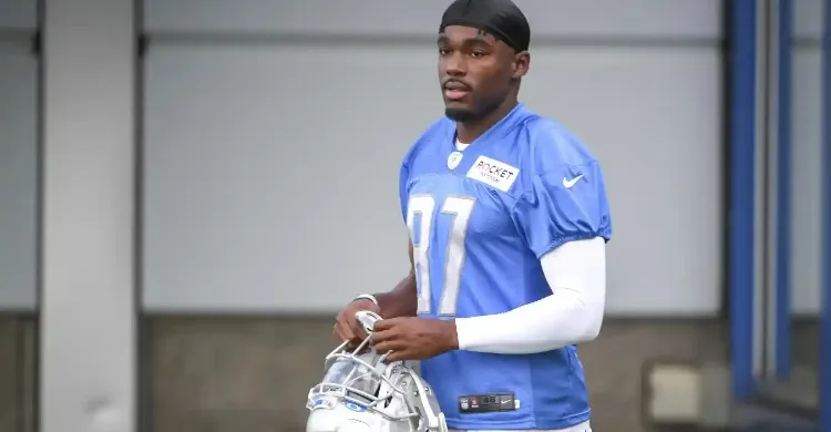 San Francisco 49ers Sign Another Wide Receiver Amid Injuries, Cut Former 1,000 Yard Rusher