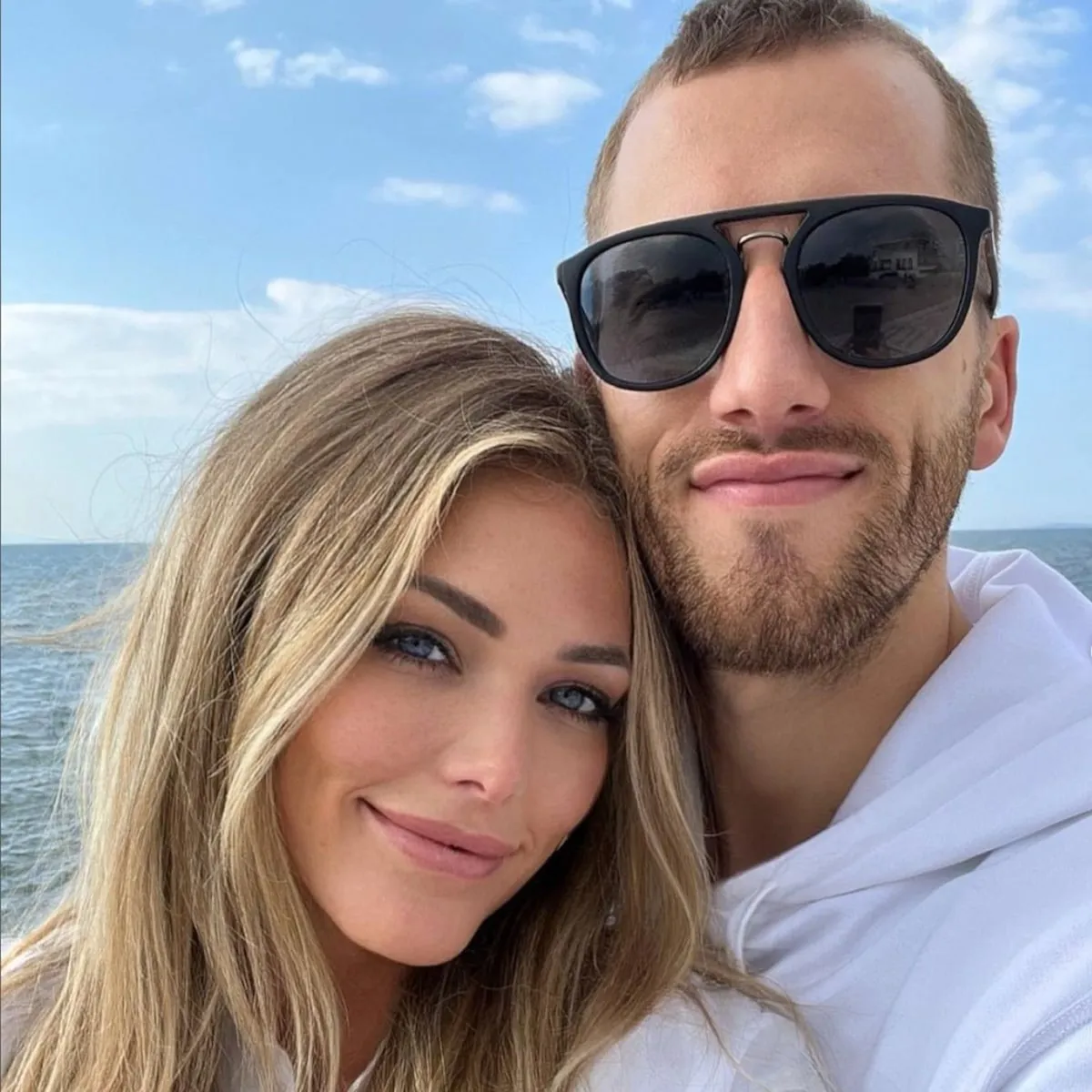 'The Bachelor' alum Kelsey Weier engaged to pro basketball player Matt Thomas