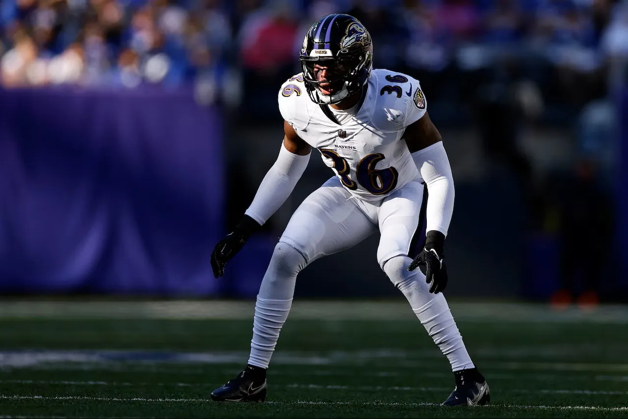 Steelers Signing Former Division Rival Safety for Training Camp Depth
