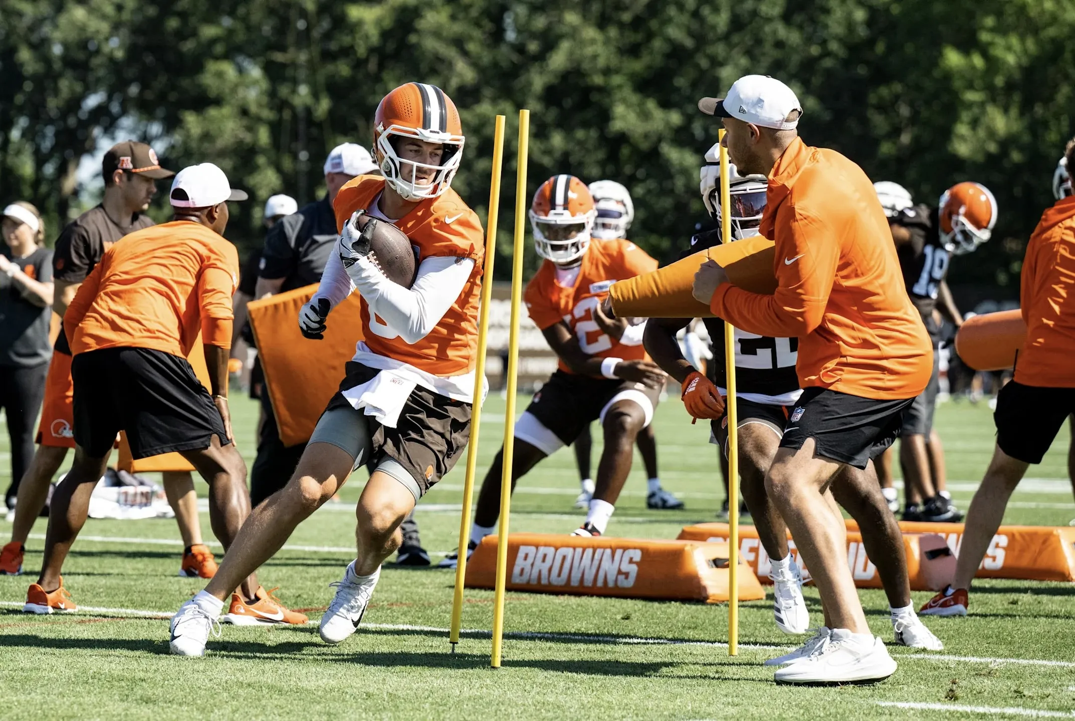 Browns QB coach gives glowing review of Kenny Pickett's first two practices