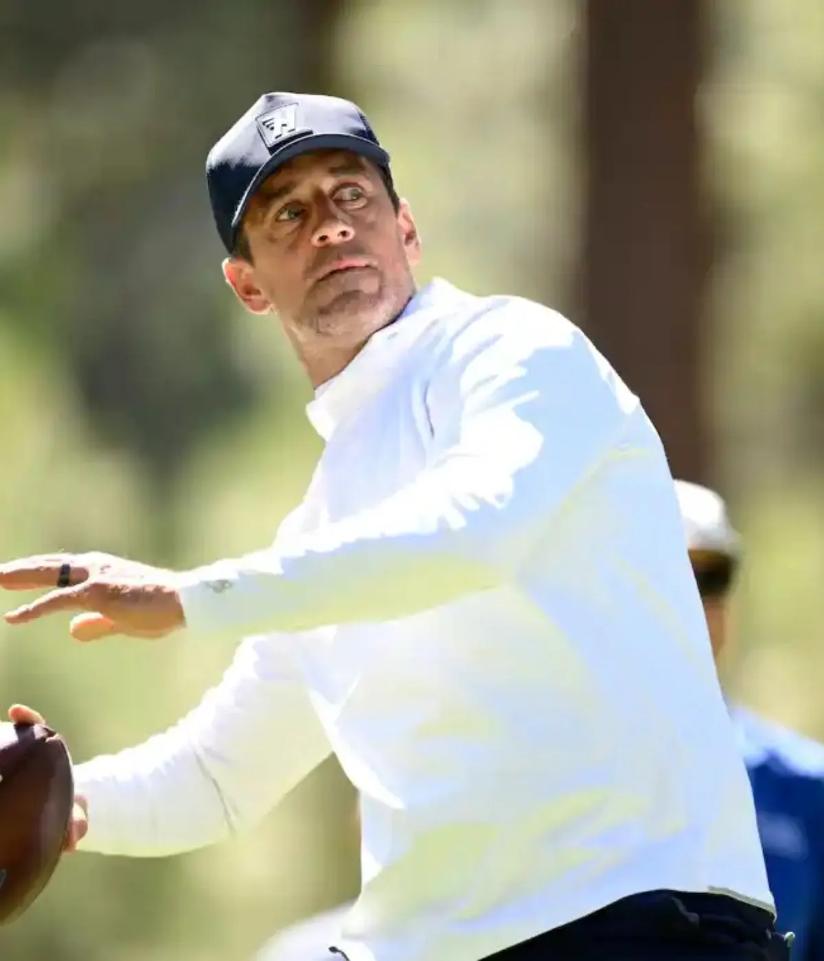 Steelers’ Omar Khan Not ‘Closing the Door’ on Aaron Rodgers for 2026