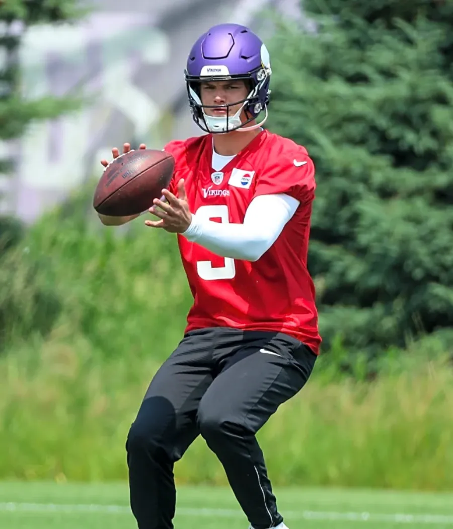 ‘If McCarthy Disappoints…’: NFL Analysis Highlights Why Vikings QB JJ McCarthy Is Under Pressure in 2025