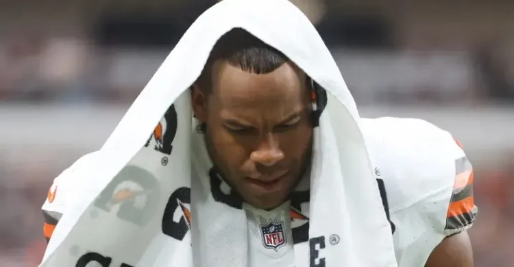 Browns’ Veteran Makes Statement After Sudden Retirement