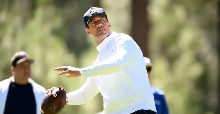 Steelers’ Omar Khan Not ‘Closing the Door’ on Aaron Rodgers for 2026 Steelers’ Omar Khan Not ‘Closing the Door’ on Aaron Rodgers for 2026