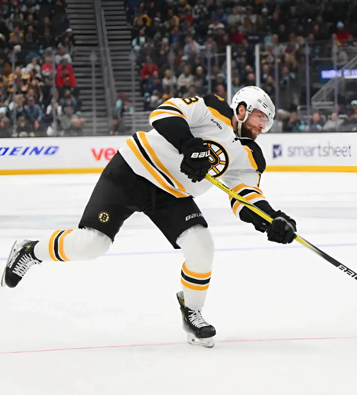Blackhawks Should Swing Trade For Bruins Forward