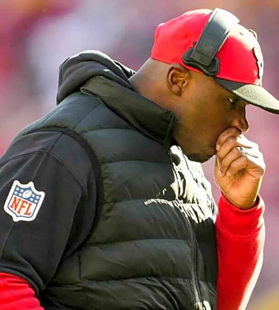 DeMeco Ryans shares encouraging Tank Dell update amid tough injury