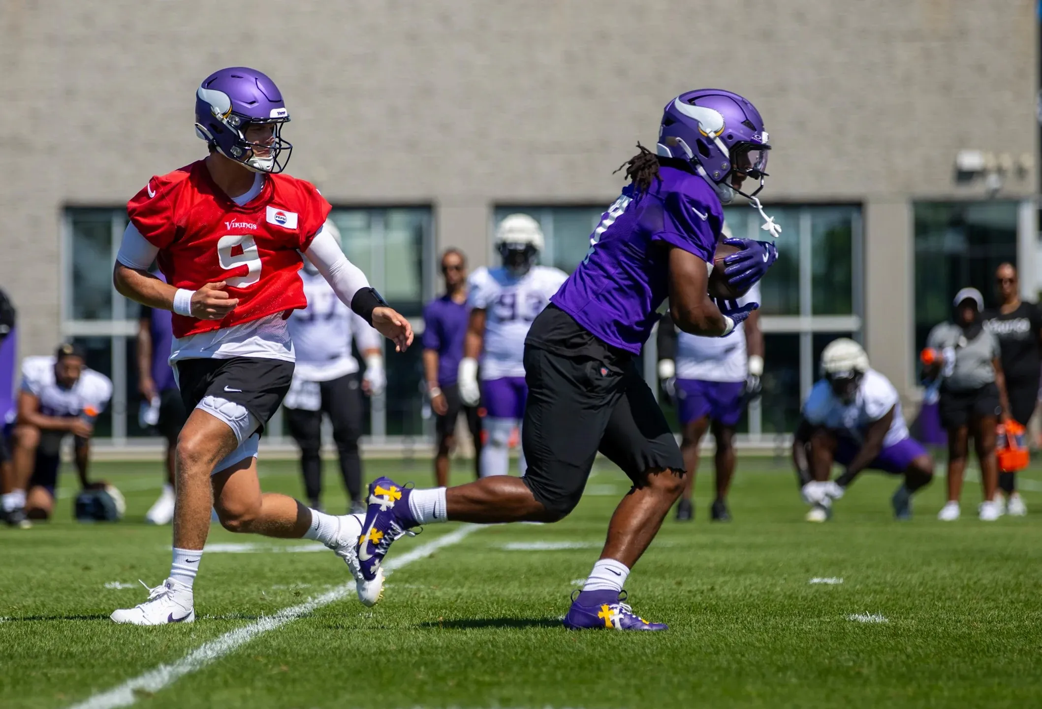 Vikings Raise Concern on QB J.J. McCarthy as He Nears First NFL Season as Starter