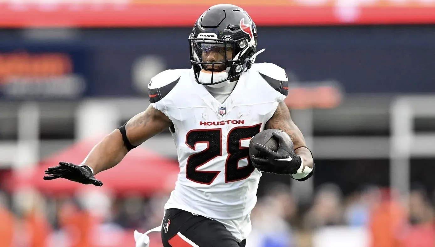 Texans have potential backfield concerns after Joe Mixon injury update