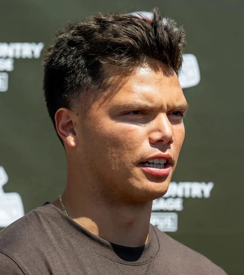Dillon Gabriel Gets Honest About His Relationship With Shedeur Sanders
