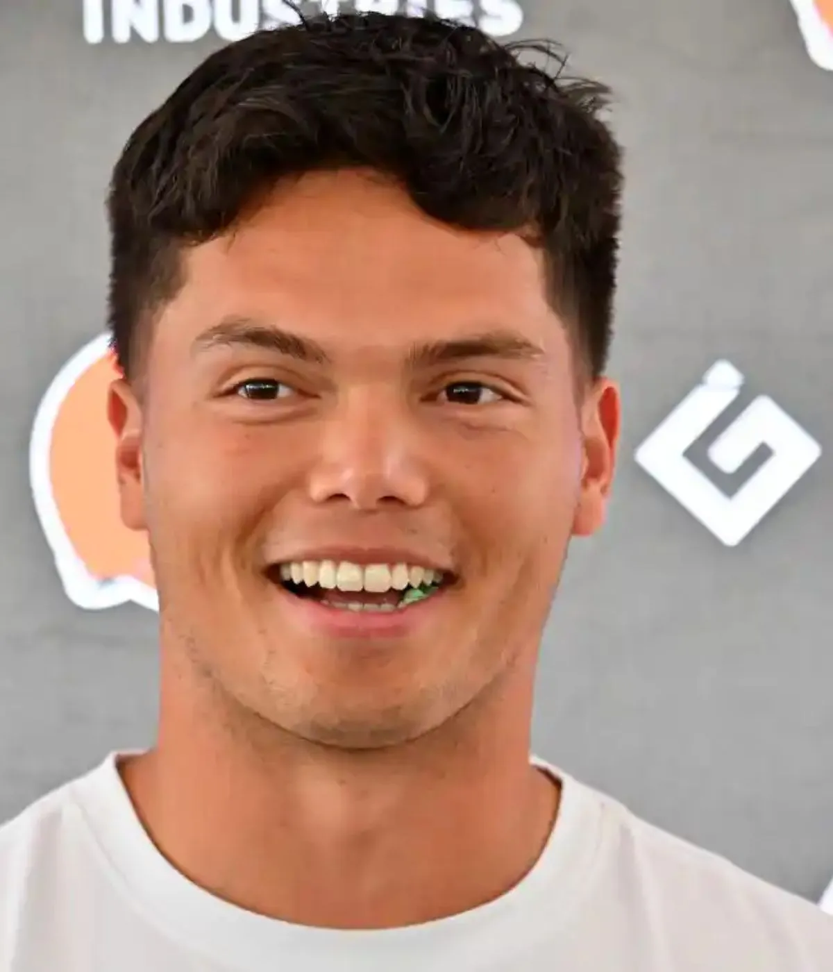 Browns QB Dillon Gabriel Gets Honest on Shedeur Sanders Relationship