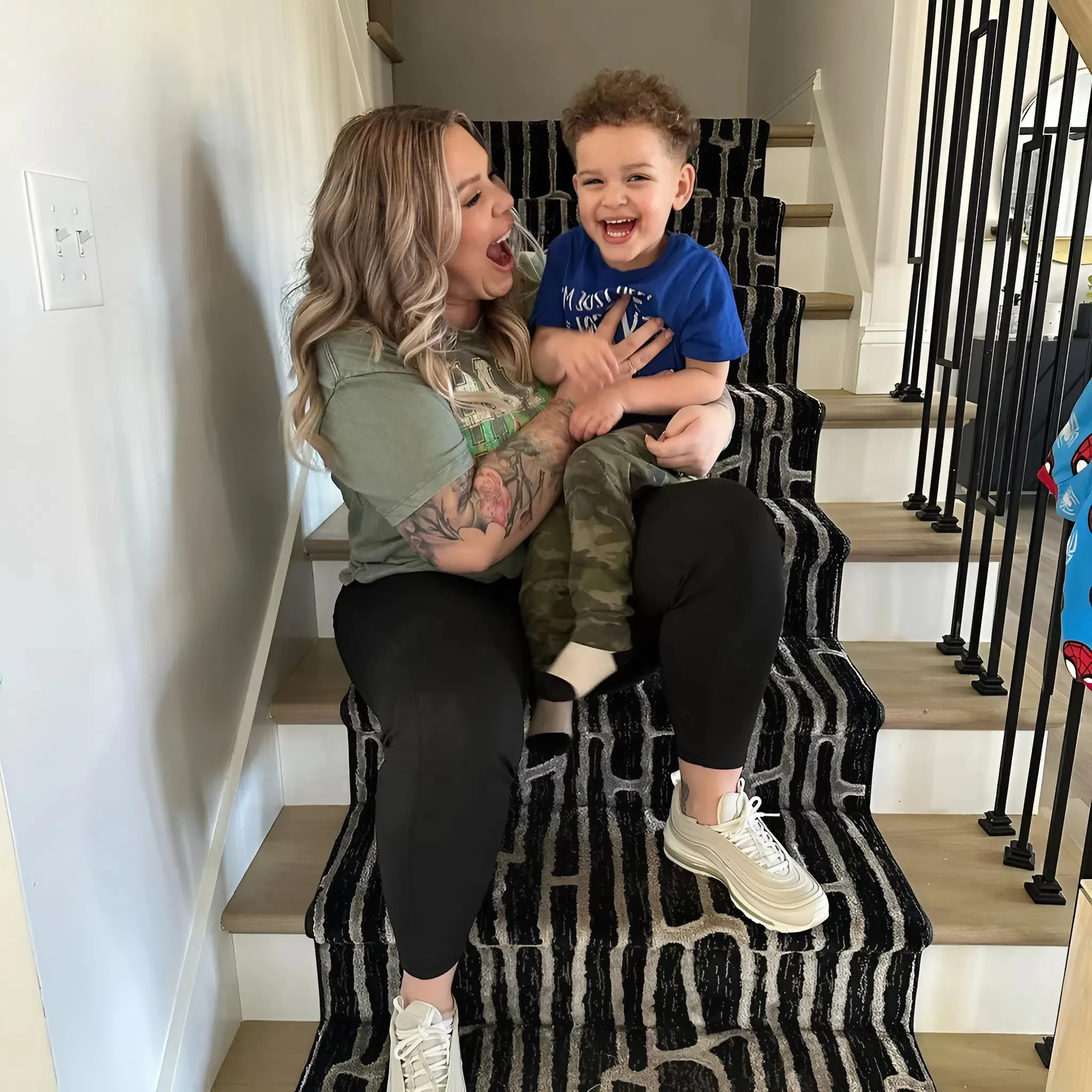 Kailyn Lowry issues warning to parents after she assumed son's bump was a hernia: 'Mom guilt' Kailyn Lowry issues warning to parents after she assumed son's bump was a hernia: 'Mom guilt'