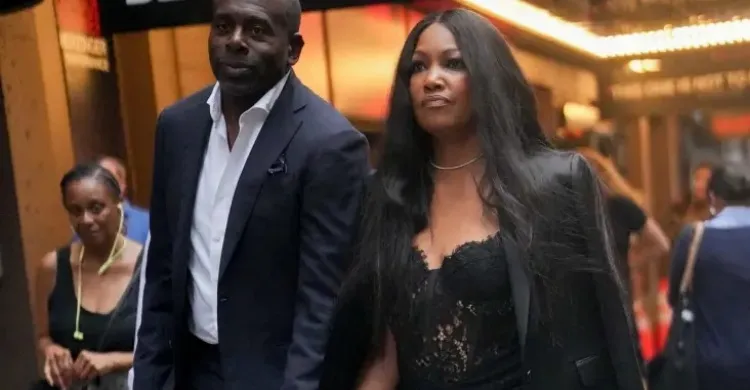 Garcelle Beauvais debuts new romance with CEO Earl Robinson at theater date in New York City