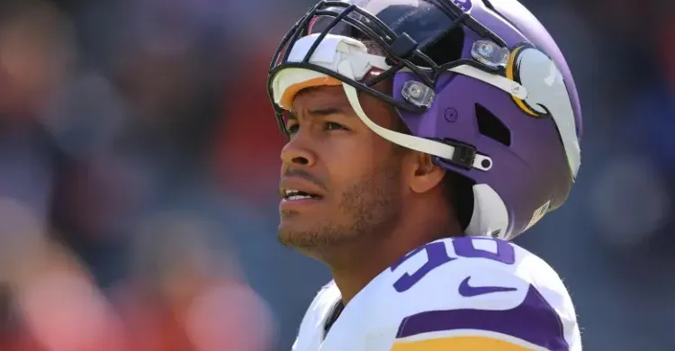 Former Vikings LB, Super Bowler Issues Retirement Message