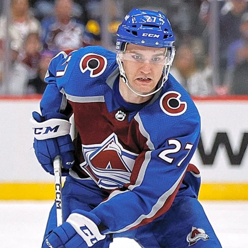 Sharks, Avalanche swap forwards in trade