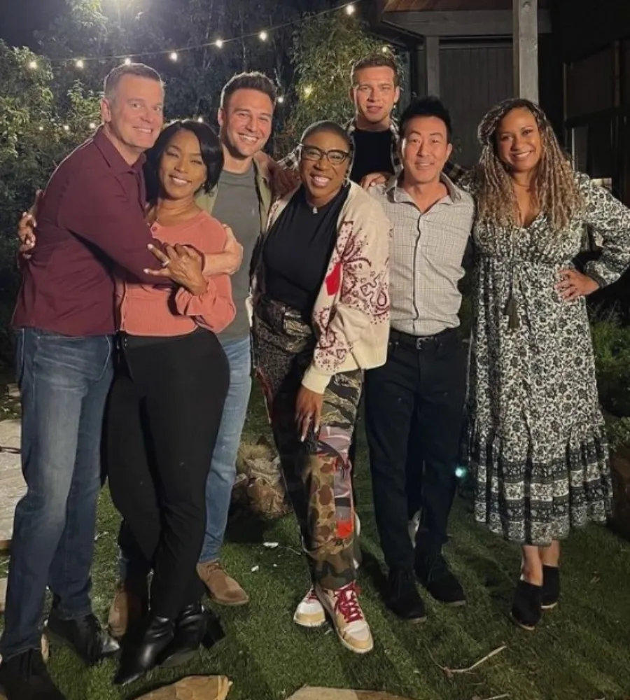 The “9-1-1” Cast Reunites Off-Screen — A True Family Beyond the Cameras!