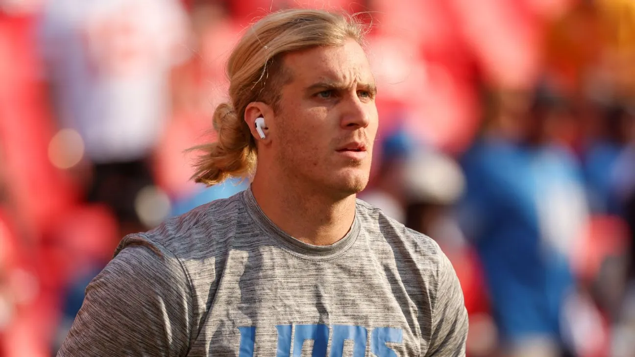 Alex Anzalone holdout paves way for Lions veteran to make huge training camp splash Alex Anzalone holdout paves way for Lions veteran to make huge training camp splash