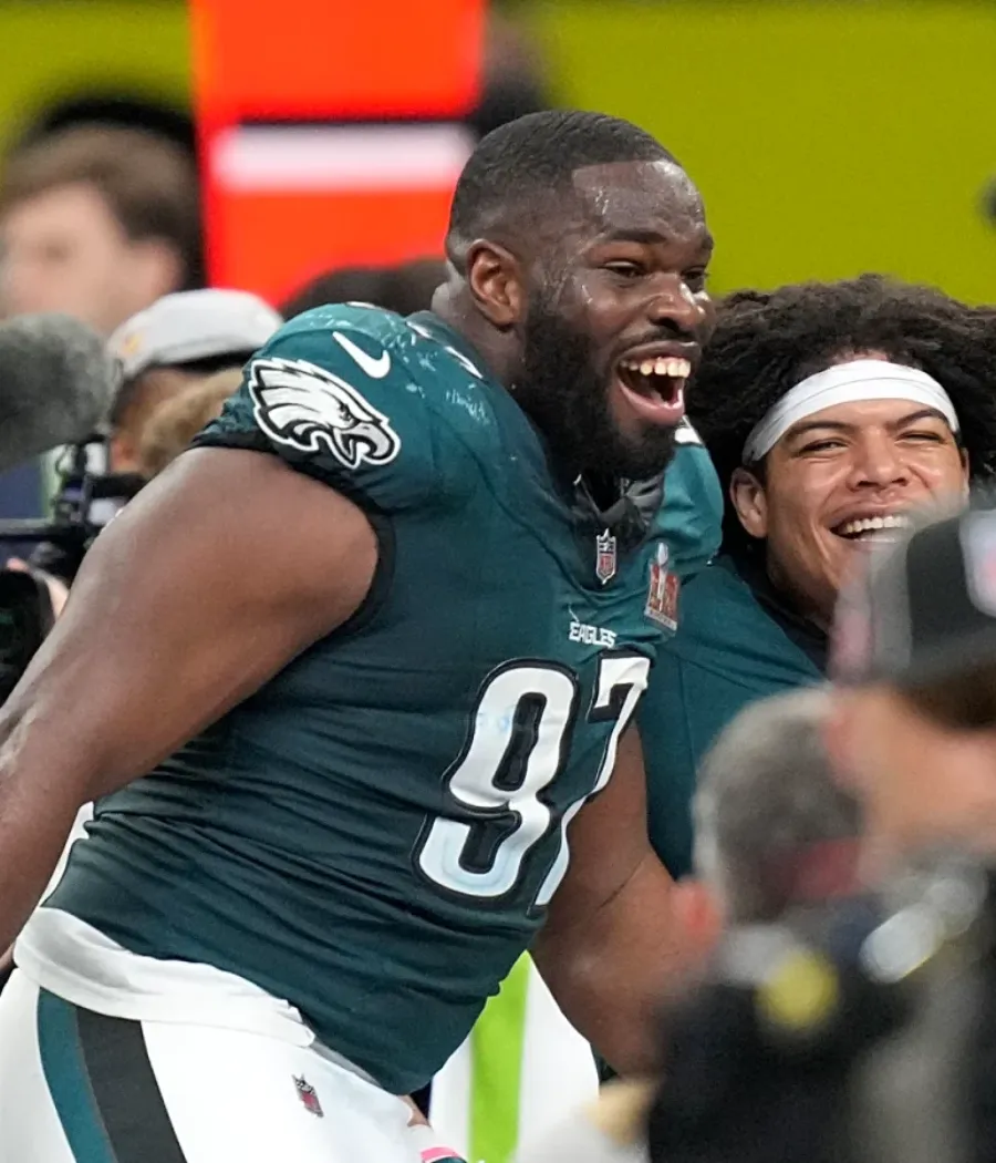 Most Dominant Defender So Far In Eagles Camp Is Easy To ID: 'He's Twitchy'