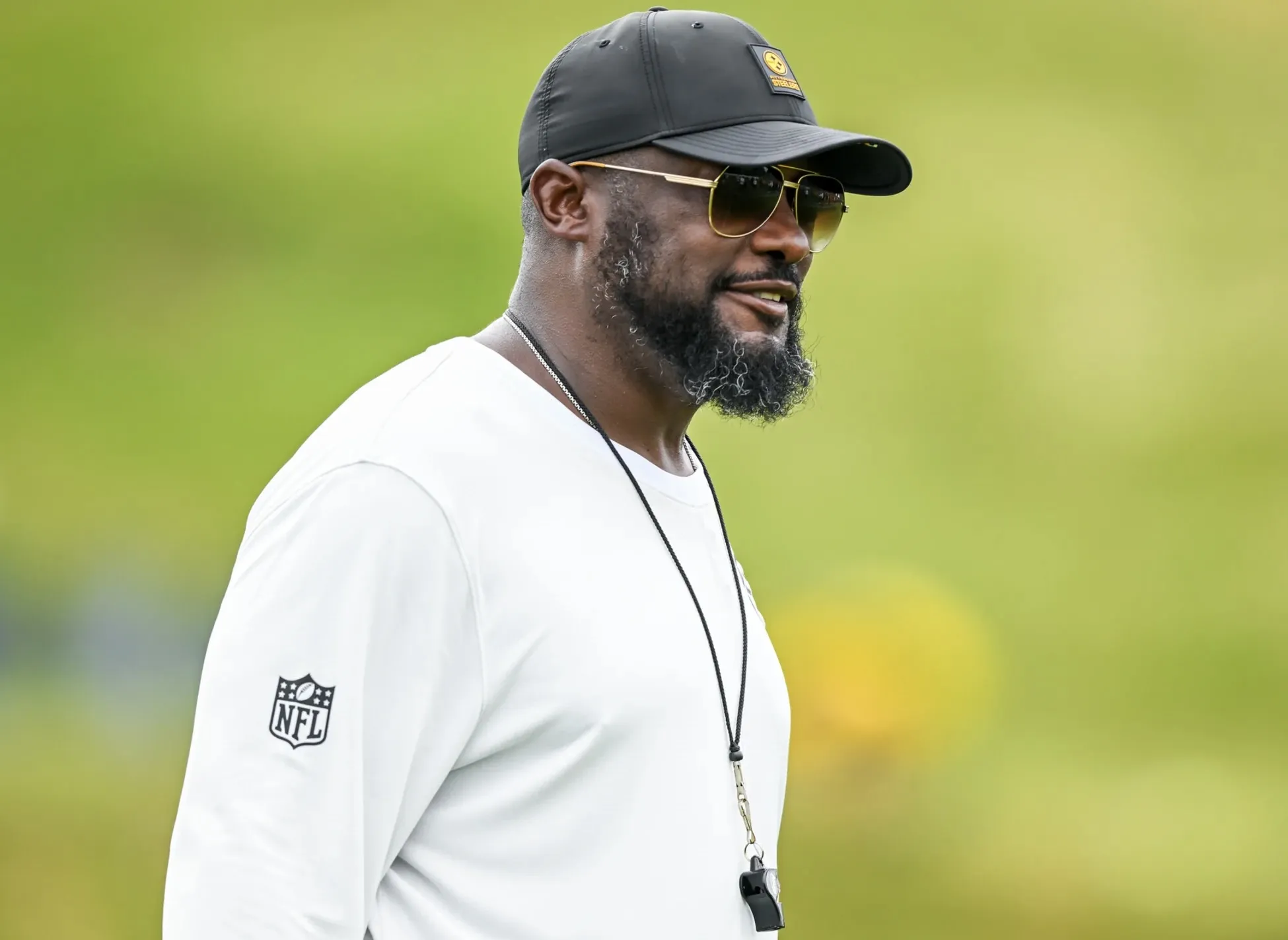 Steelers Predicted to Add ‘Super Gifted’ QB to Replace Aaron Rodgers