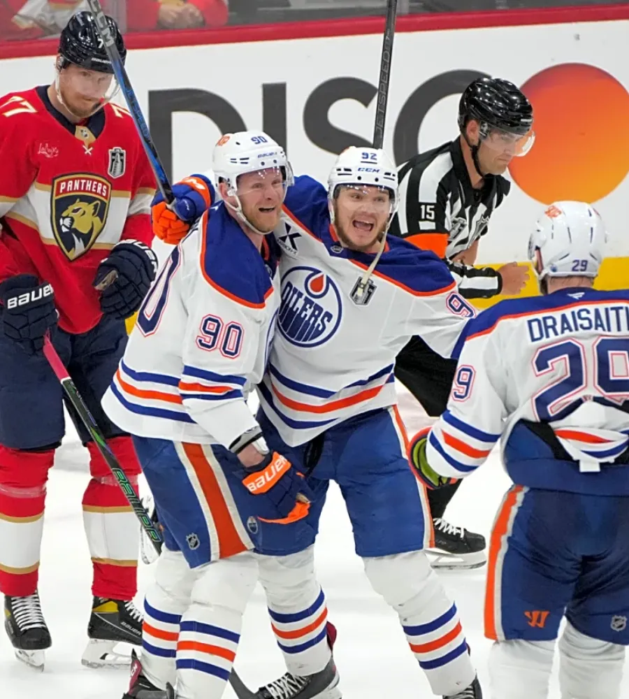 Insider: Oilers to Finalize 5 Key Extensions Within Next 4 Weeks