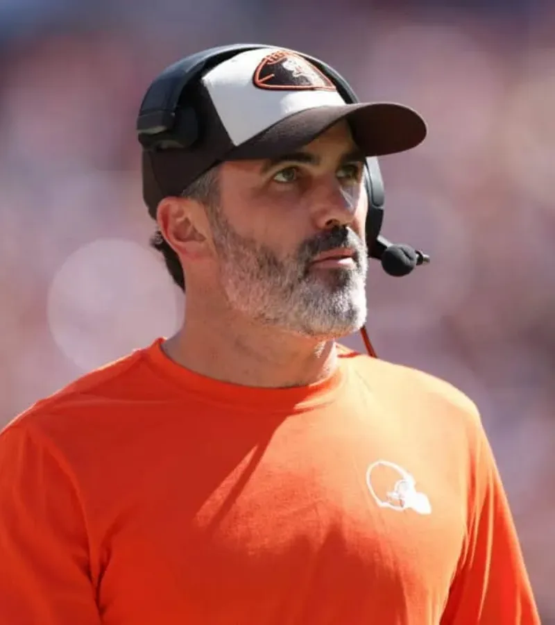 Browns Deliver Bad News on Kenny Pickett