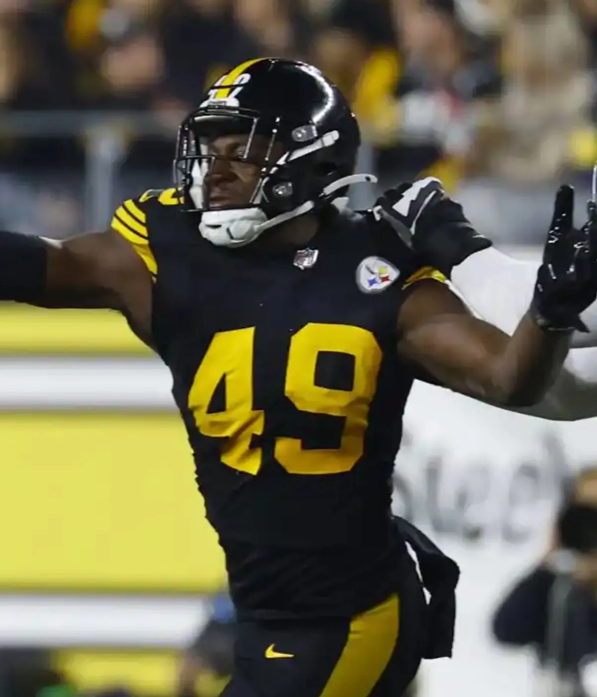 Steelers Cut 13-Game Contributor After Camp Injury, Announce 3 Signings Steelers Cut 13-Game Contributor After Camp Injury, Announce 3 Signings