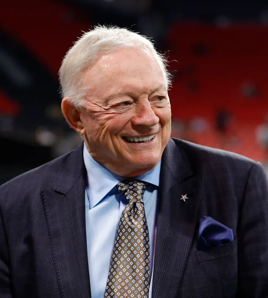 Commanders' rival Cowboys get bad injury scare ahead of 2025 season