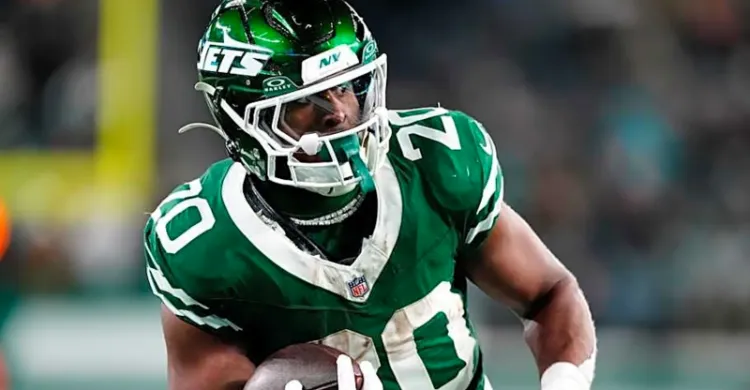 Insider Addresses Breece Hall's Future With Jets